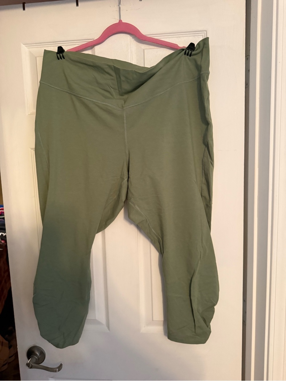 Womens Olive Green Stretch Capris